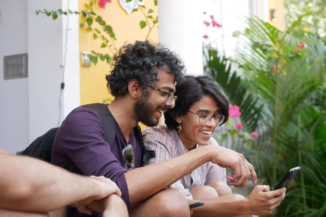 Overview of dating app monetization strategies including subscriptions, in-app purchases, and physical gifting features